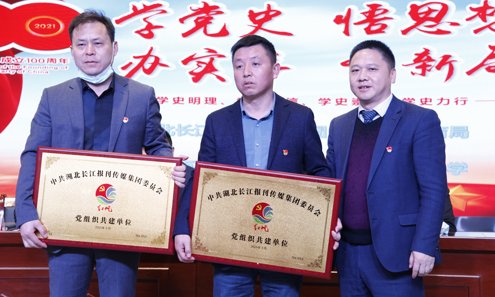 image011_副本.jpg image011_副本.jpg