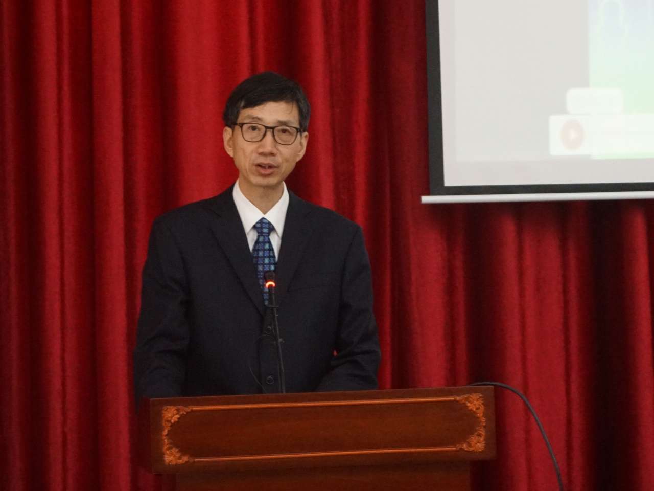 lADPJv8gZy7GdULNA8DNBQA_1280_960.jpg lADPJv8gZy7GdULNA8DNBQA_1280_960.jpg