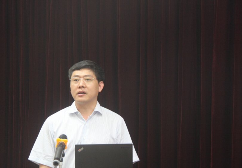 長(zhǎng)江傳媒董事、副總經(jīng)理萬(wàn)智發(fā)表講話